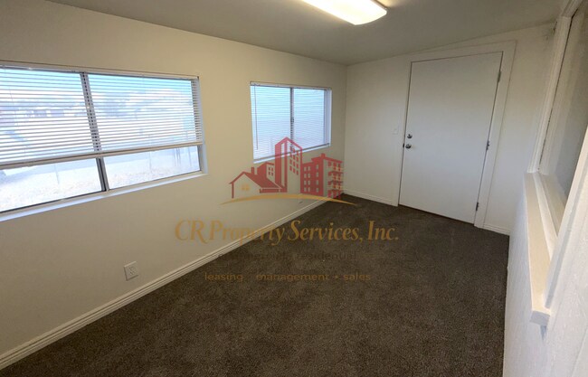 Foto del edificio - 2412 Ashfork Ave
