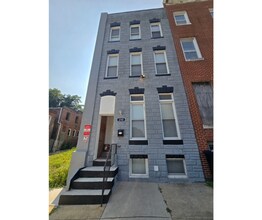 Building Photo - 210 N Mount St
