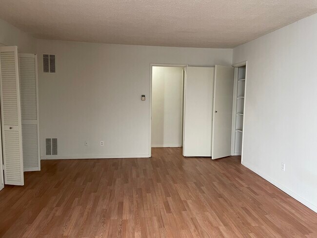 Foto del edificio - 712 N Adams St