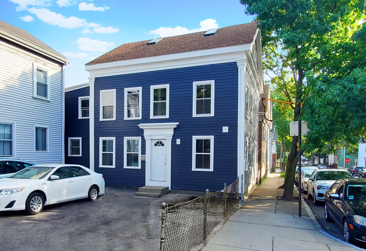 Foto principal - 98 Sciarappa St
