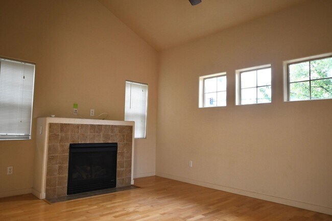 Photo - Back Patio! House