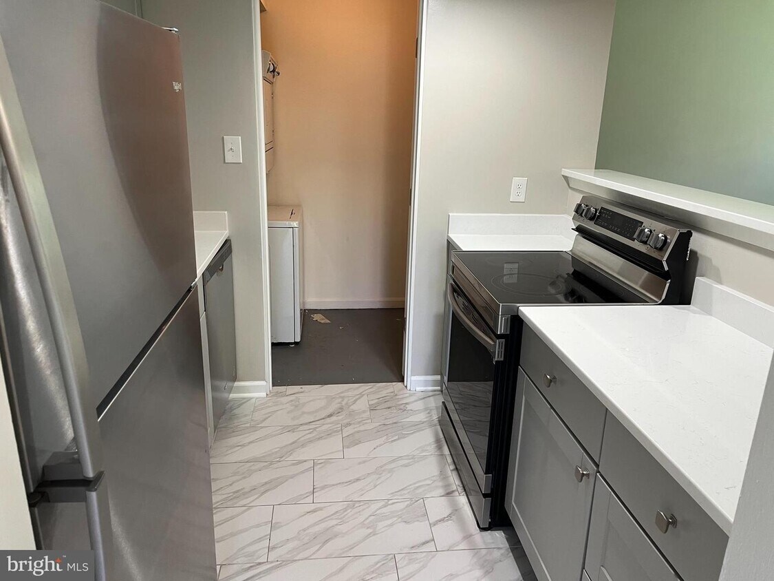 Foto principal - 9689 Hagel Cir
