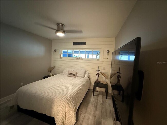 Foto del edificio - 13717 Lazy Oak Dr
