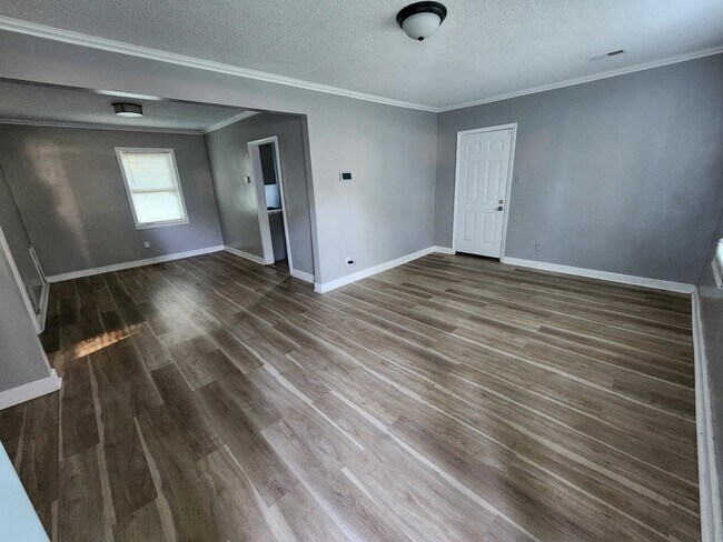 Foto del edificio - 2067 Blakewood Pl