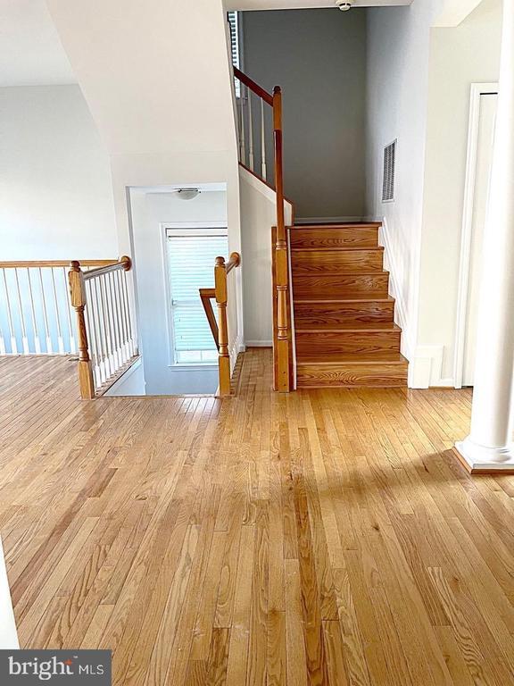 Building Photo - 20937 Sandian Terrace