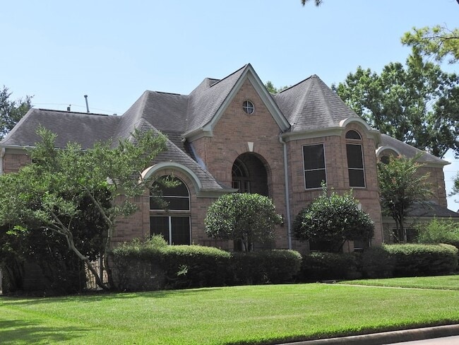 Building Photo - 2319 Amber Springs Dr
