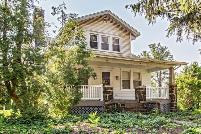 Building Photo - North Wilmington - 5 bedroom, 2 bathroom h...