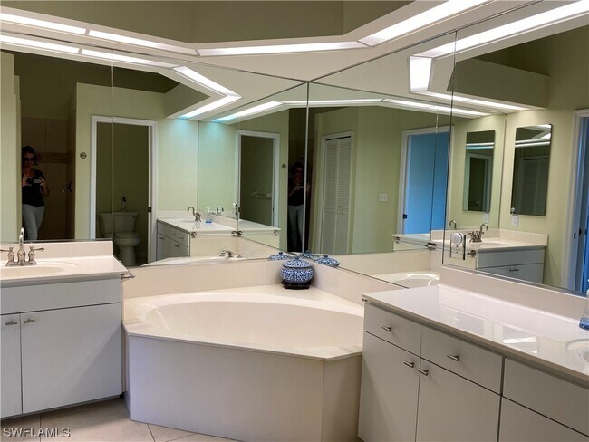 Foto del edificio - 11380 Quail Village Way