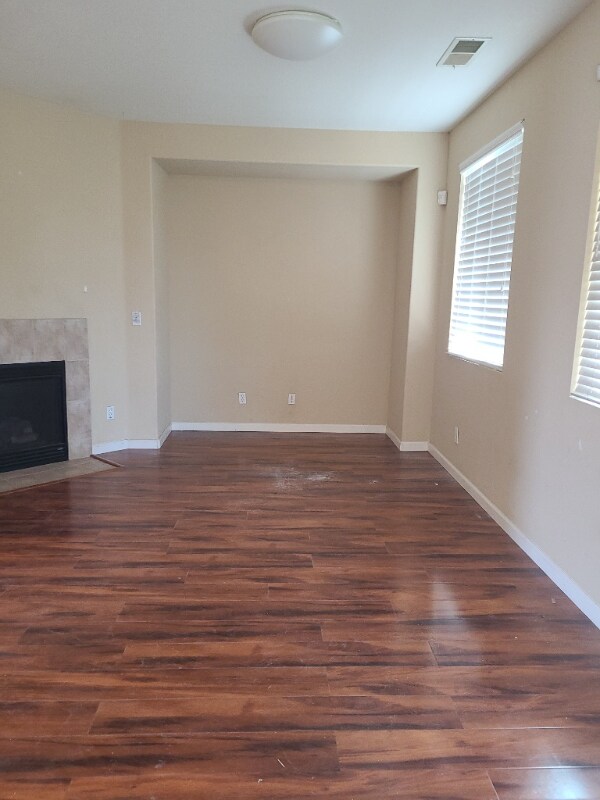 Foto del edificio - 7474 Whisperwillow Dr