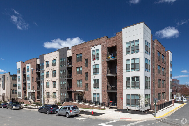 Building Photo - Lofts at Reston Station