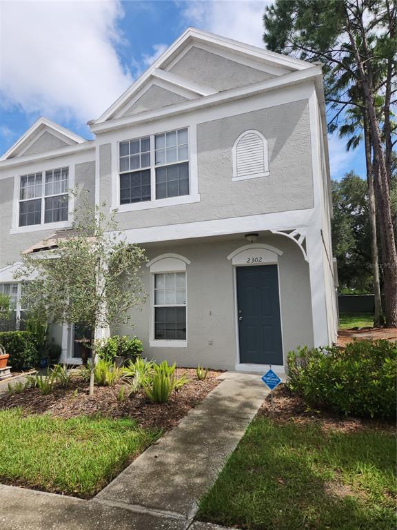 Foto del edificio - 2302 Lake Woodberry Cir