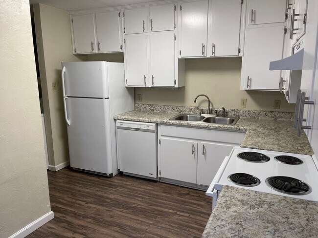 Foto del edificio - Portland Townhomes