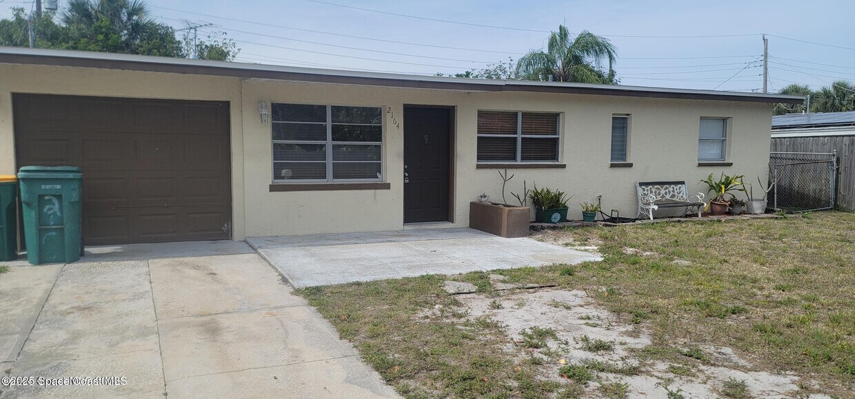 Primary Photo - 2164 Allan Adale Rd