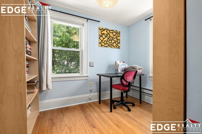 Building Photo - 27 Union St