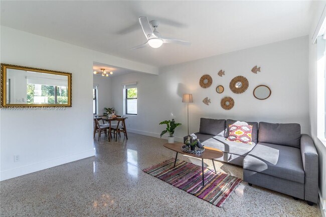 Foto del edificio - 12340 NE 9th Ave