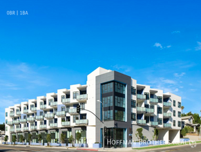 Building Photo - 1752 Glendale Blvd