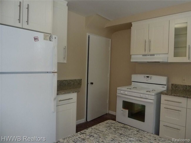 Foto del edificio - 2702 Oliver Rd