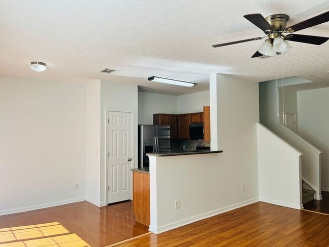 Building Photo - 8625 Altesse Way