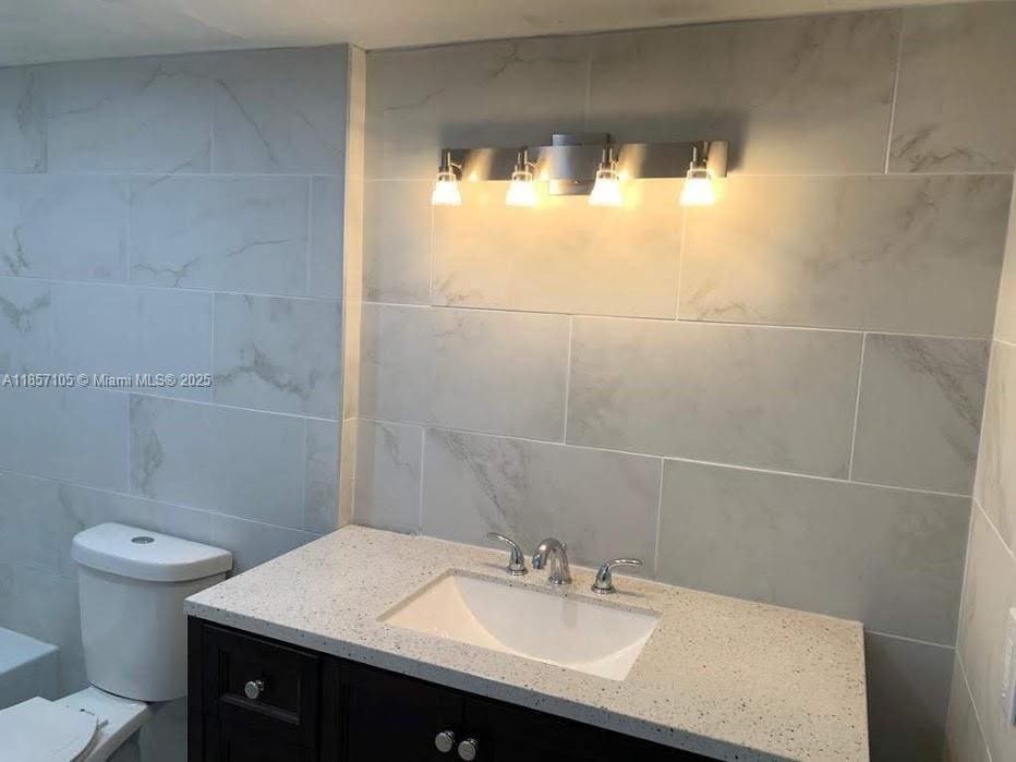 Foto principal - 1301 NE Miami Gardens Dr