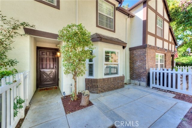 Building Photo - 87 Three Vines Ct