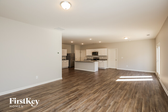 Building Photo - 1247 Hudson Court