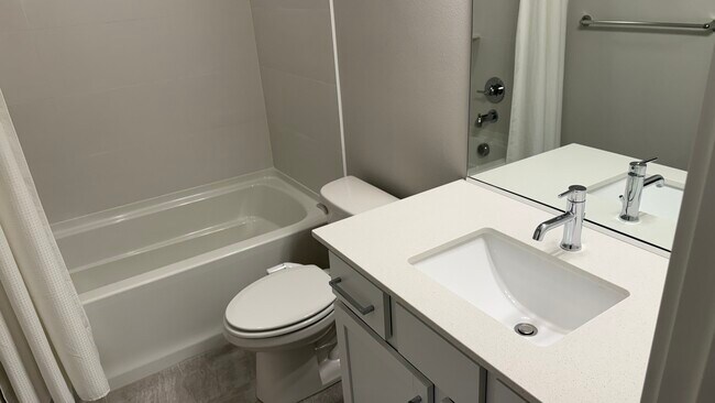 Foto del edificio - 18755 76th Ave W
