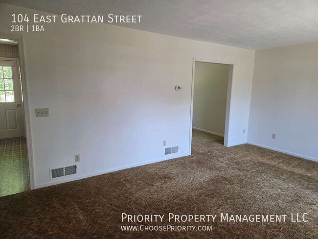 Building Photo - 104 E Grattan St