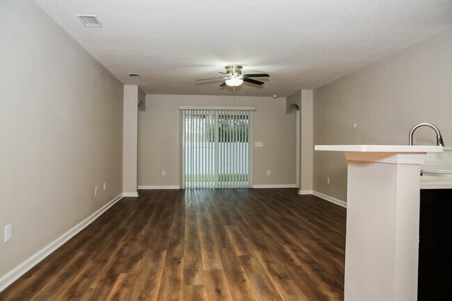 Building Photo - 77837 Lumber Creek Blvd