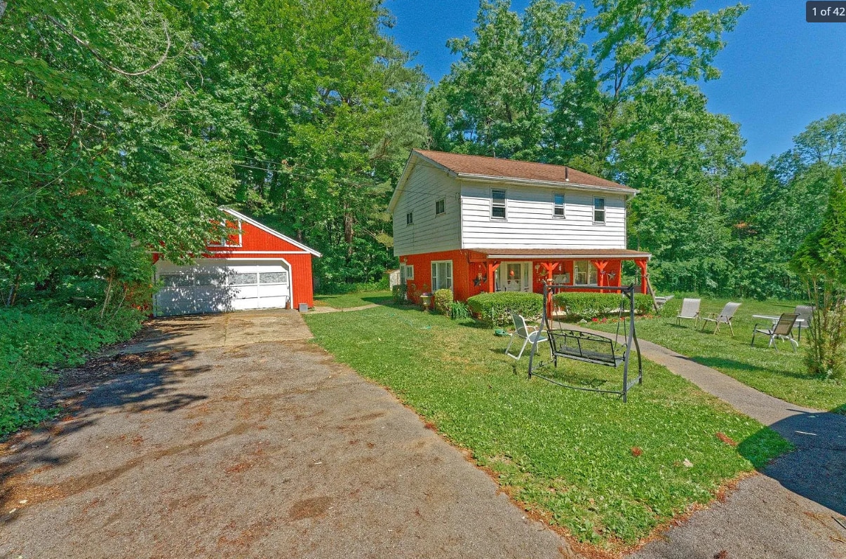 6067 Veeder Rd Unit Apartment B, Slingerlands, NY 12159 Apartments in