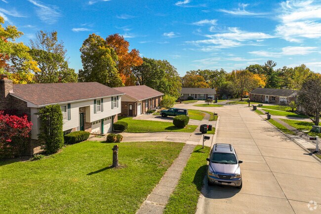 Homes in Highland Heights offer easy access to the entire city.