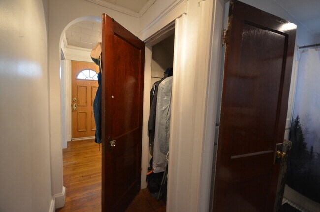 Foto del edificio - 222 N Harvard St