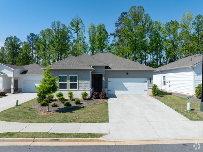 Building Photo - Beacon Lake Lanier