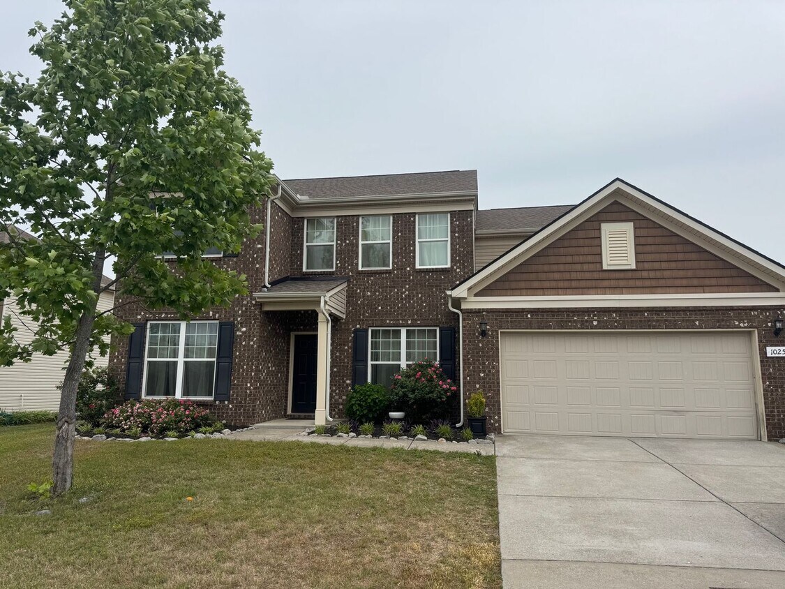 Building Photo - FOR LEASE- 4 BED 2.5 BATH SINGLE FAMILY HOME IN SPENCE CREEK!