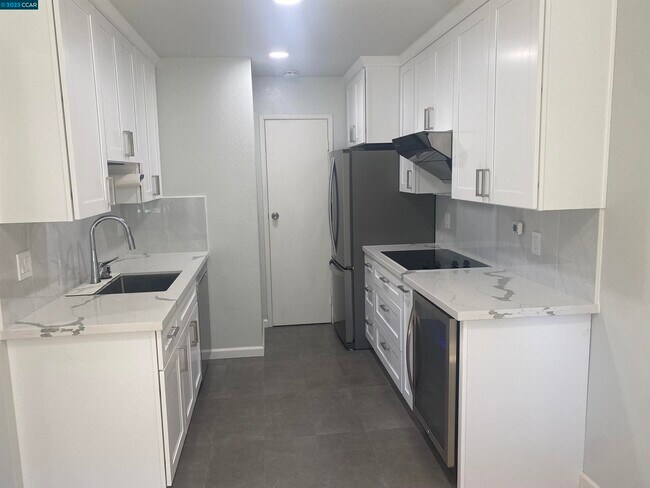 Building Photo - 1178 Honey Trail