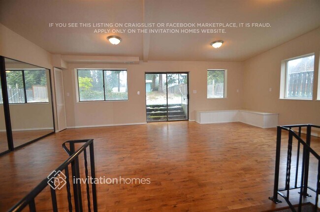 Foto del edificio - 9221 118th St E