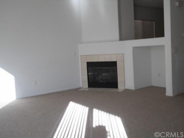 Building Photo - 14630 Equestrian Ct