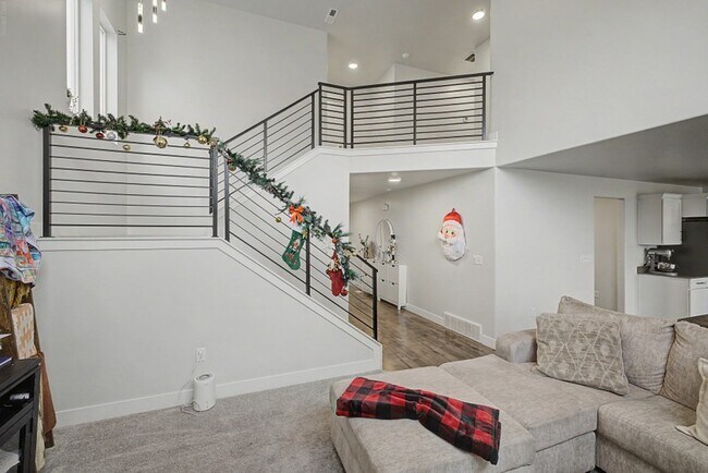 Foto del edificio - 1531 W Stone Gate Dr
