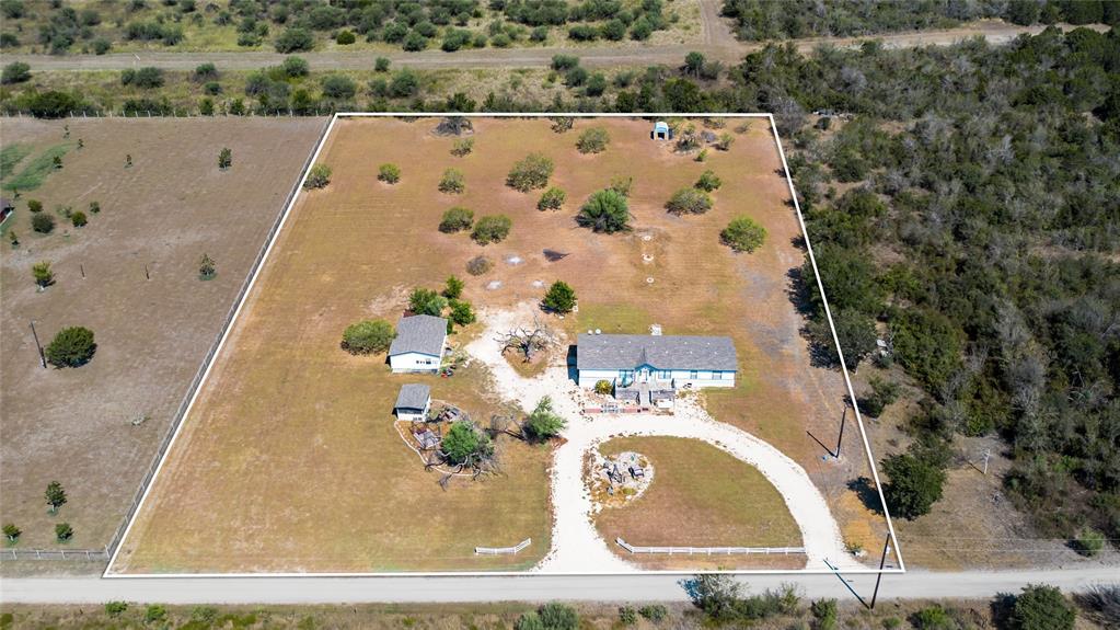 Foto principal - 920 Grant Harris Rd