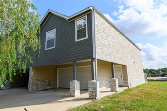Building Photo - 3429 Twp Grove Ln