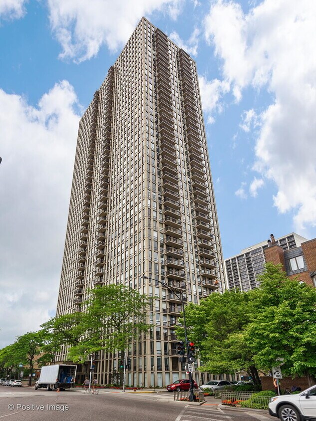 1660 N La Salle St Unit 1507, Chicago, IL 60614 Condo for Rent in