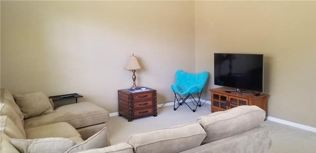 Foto del edificio - 5114 Sylvan Oaks Dr