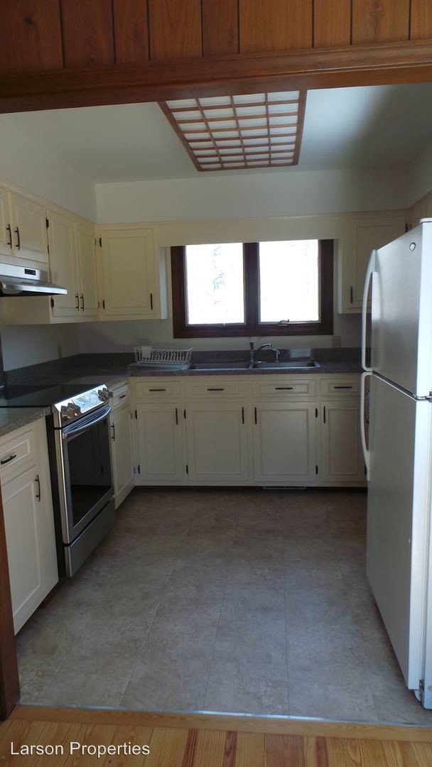 Building Photo - 2 br, 2 bath House - 2820 S. Jim Minor Rd