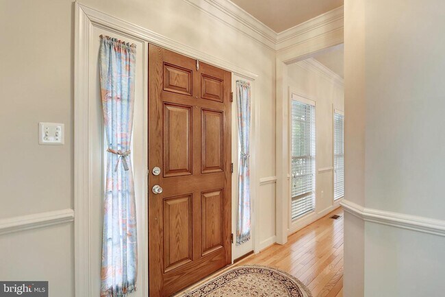 Foto del edificio - 23518 Clarksburg Rd