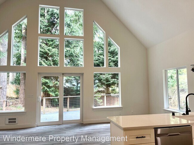 Building Photo - 3 br, 2 bath House - 6119 Ponderosa Blvd