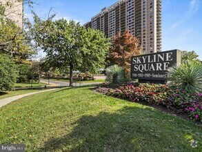 Building Photo - 5501 Seminary Rd