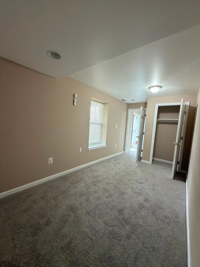 Building Photo - 12045 Bamburgh Ct
