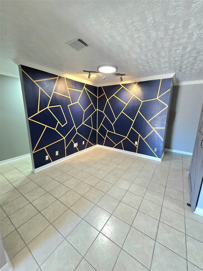 Foto del edificio - 616 Shaver St