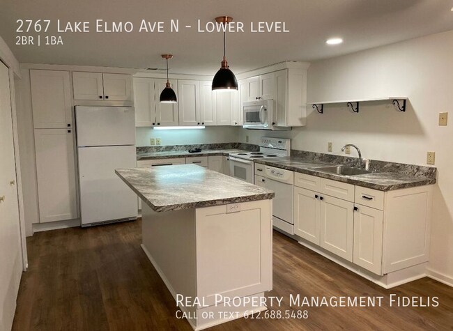 Foto del edificio - 2767 Lake Elmo Ave N