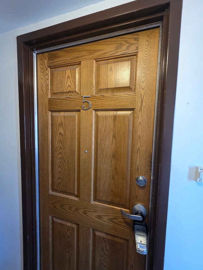 Foto del edificio - 230 S Dubuque St