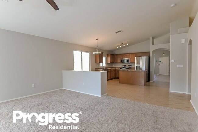 Foto del edificio - 6737 W Greenland Ct